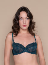 6411a94d3073256ea748a1fb