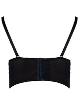 6226093373bfb1c8e7cc4547