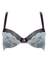 6228765773bfb1c8e7cc8703